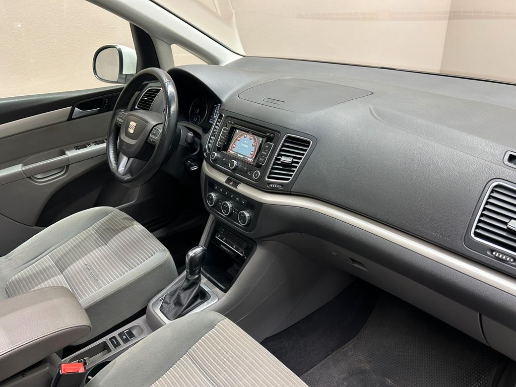 SEAT Alhambra 2.0 TDI Style *7 SITZER*PANO*AHK*NAVI*