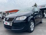 Volkswagen Touran United Navi Parkassist Standheizung PDC - Volkswagen Touran aus 2009: United