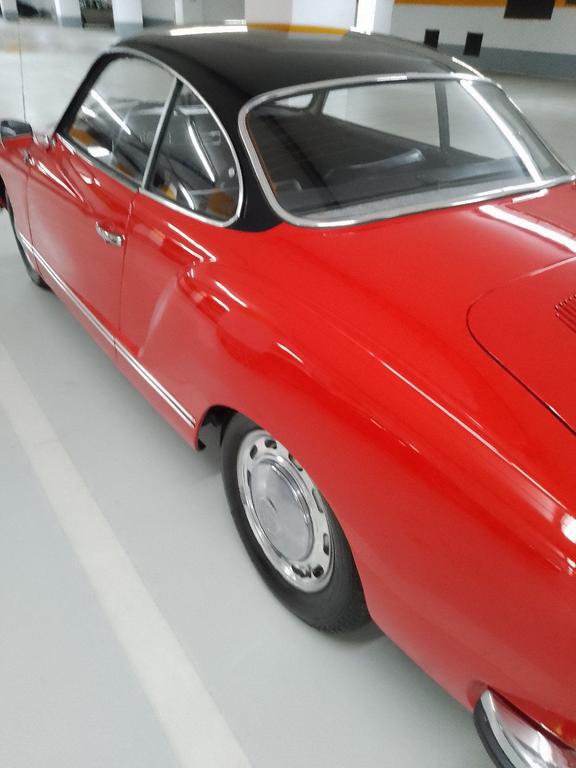 Volkswagen Karmann Ghia