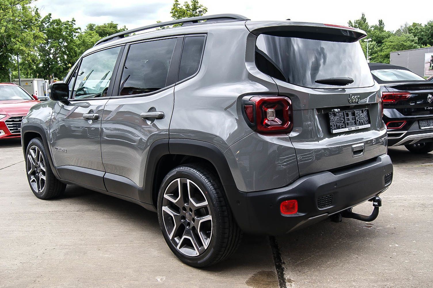 Fahrzeugabbildung Jeep Renegade 1.3 T-GDI Limited FWD KENWOOD PANORAMA