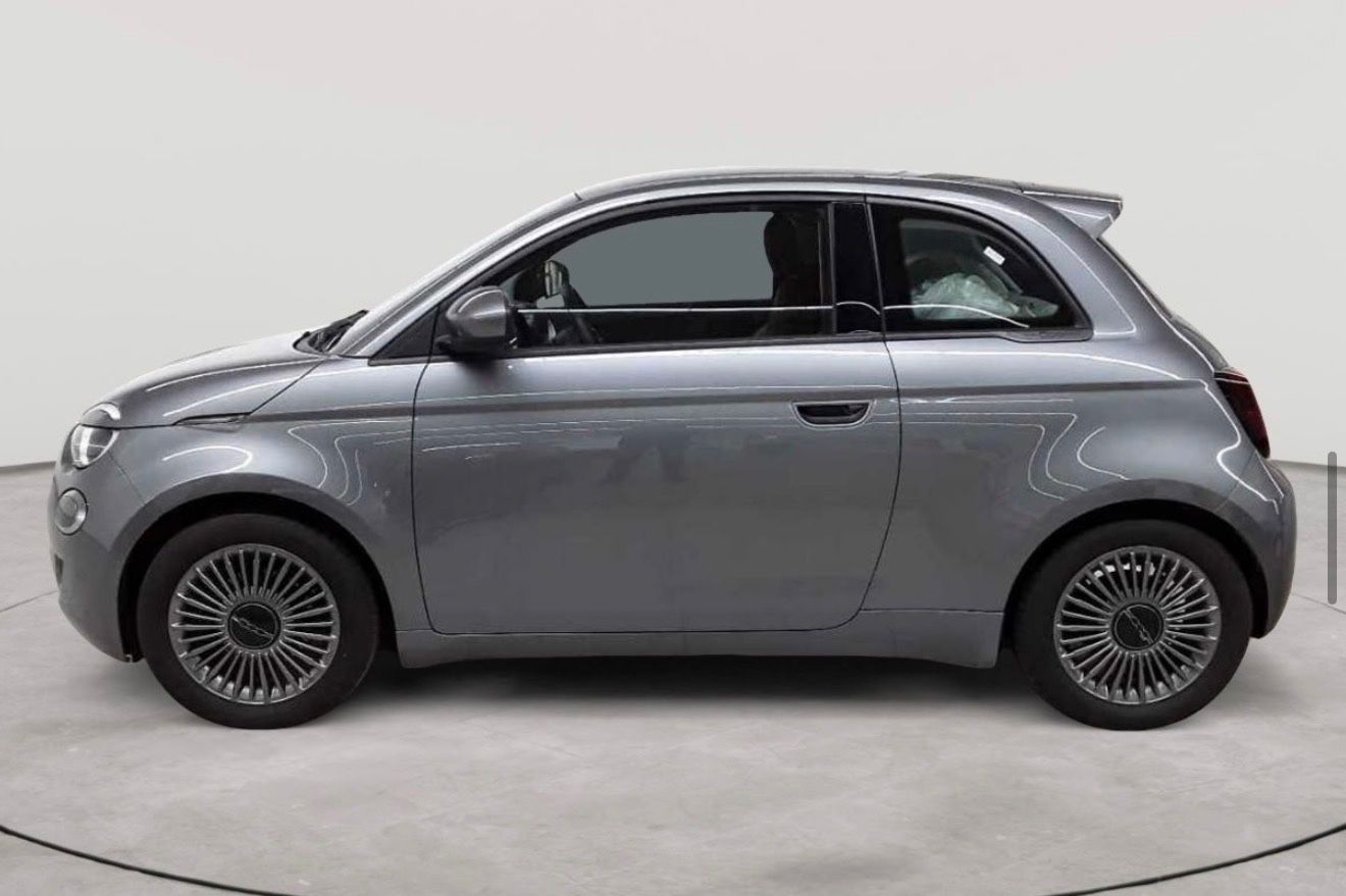 Fiat 500e   3+1 Icon  Navi+Kamera+Sitzhzg. imagem 3
