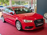 Audi A3 Sportback 1.4 TFSI/ DSG/ Leder/ Navi/ LED - Audi A3: Rot