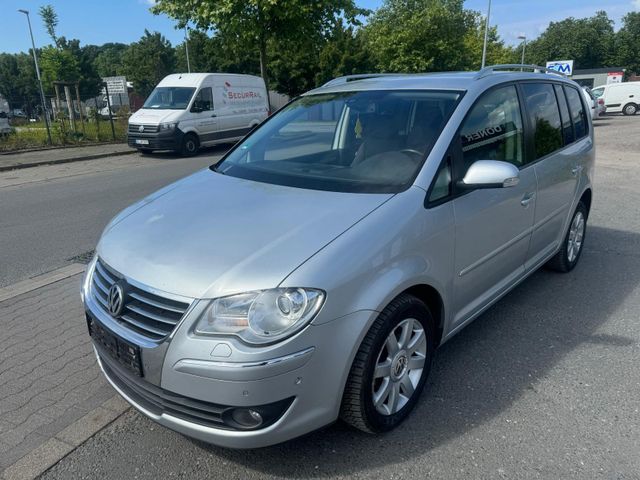 Volkswagen Touran Motorschaden 125 kW (170 PS), Autom. 6...