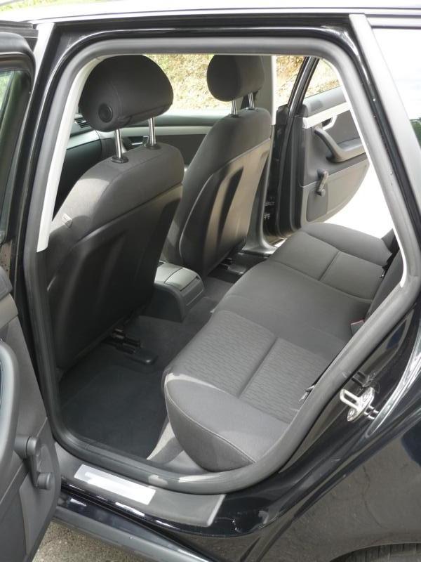 Audi A4 2005 — photo 10