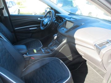 Ford Kuga Vignale Autom.+ AHK + Allrad + Navi