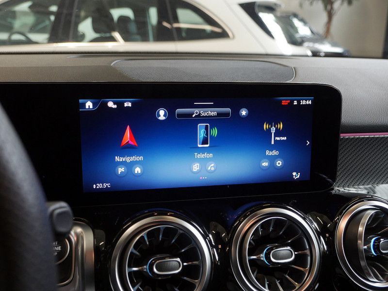 Mercedes-Benz GLB 200 - Bild 16