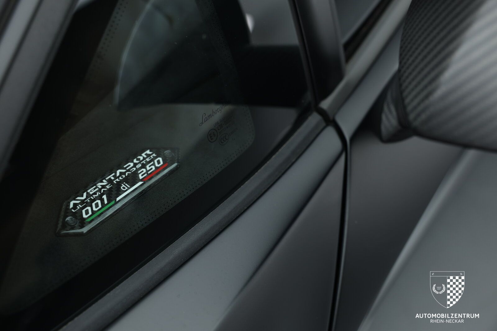 Lamborghini Aventador - Bild 23