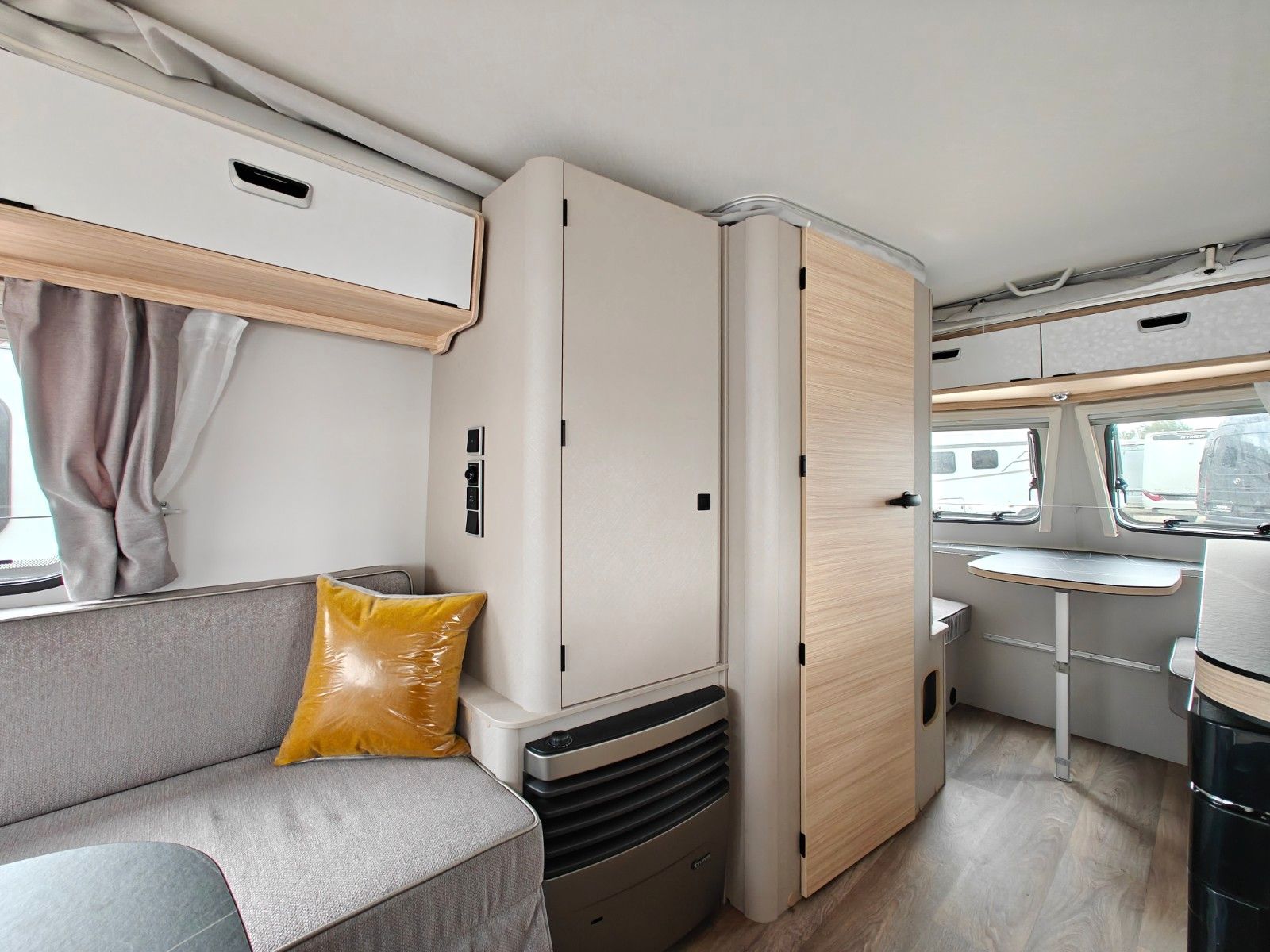 Fahrzeugabbildung HYMER / ERIBA / HYMERCAR Touring 540 Urban - JETZT 7.494€ SPAREN !!!