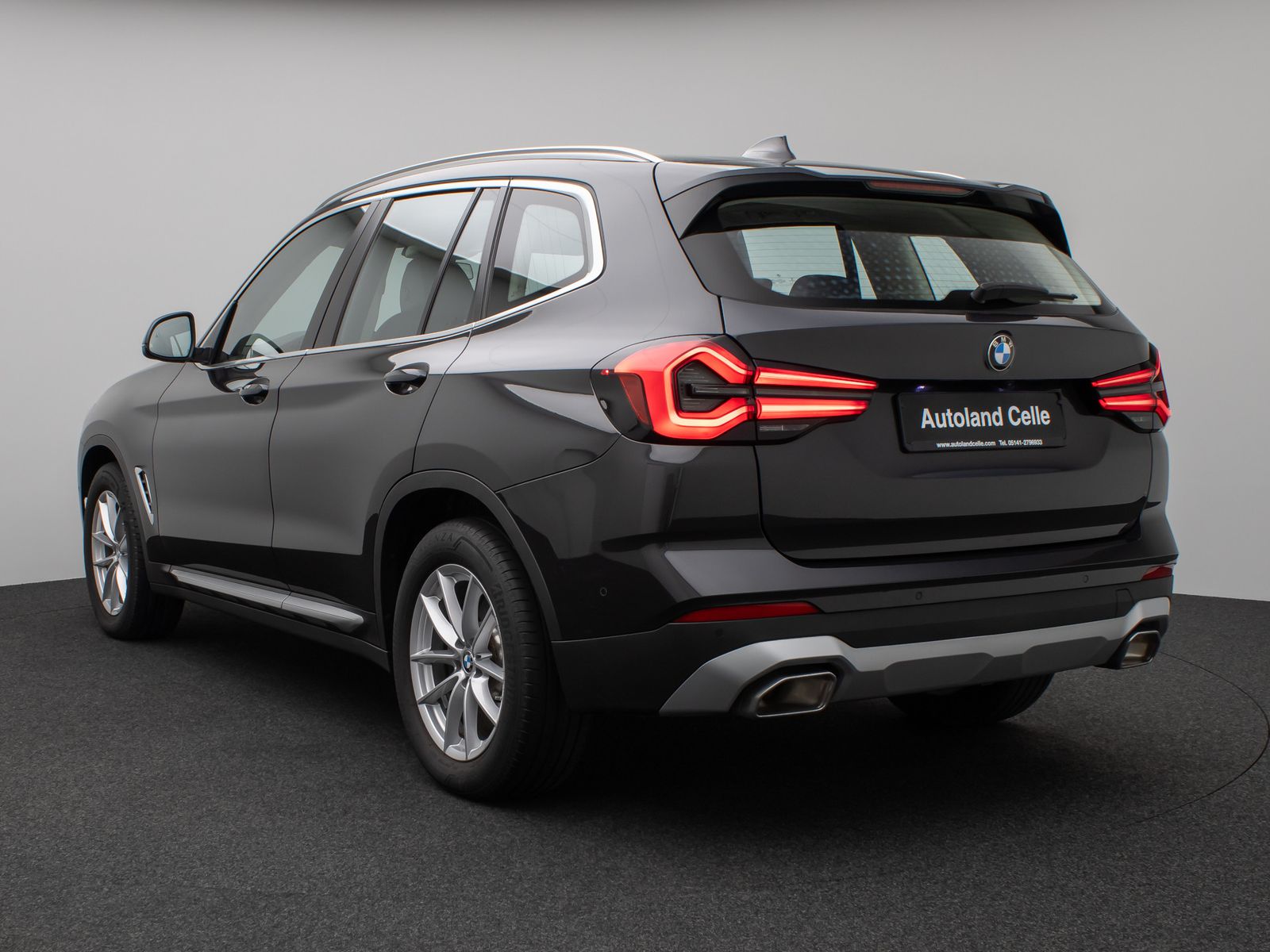 Fahrzeugabbildung BMW X3 xD20d Panorama Kamera DAB HiFi Komfort Alarm