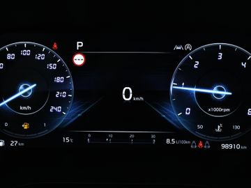 KIA XCeed - 7