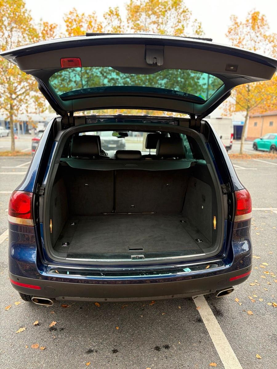 Volkswagen Touareg 2008 — photo 8