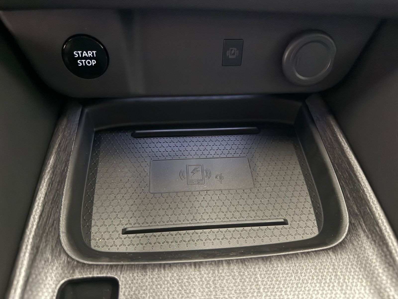 Fahrzeugabbildung Nissan Tekna e-Power 360° Kamera,  Navi