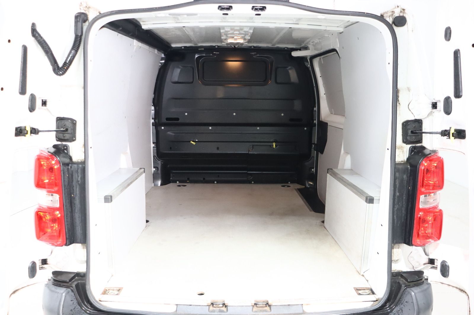 Fahrzeugabbildung Citroën Jumpy Kasten L2H1 * Klima * AHK