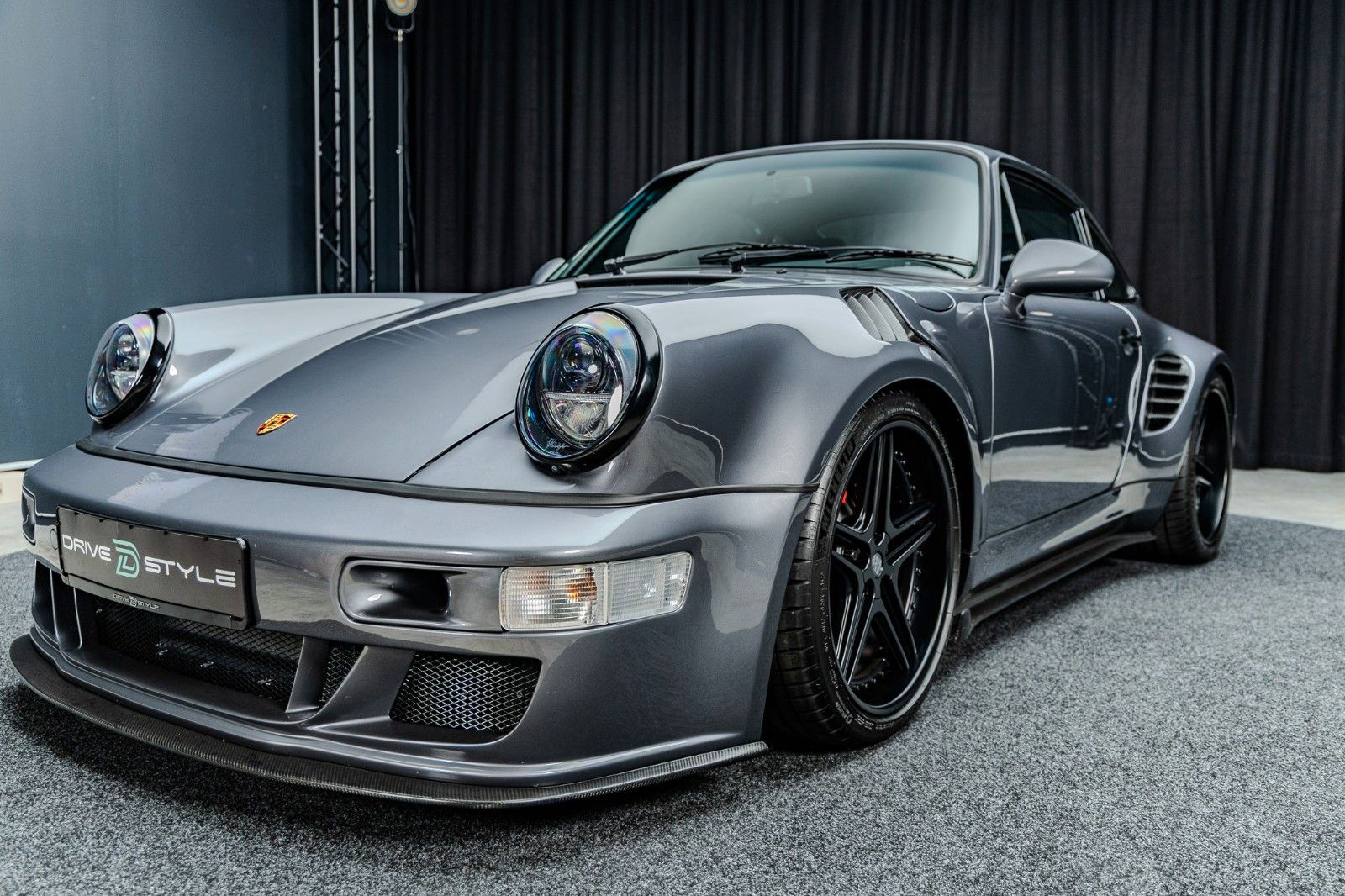 Fahrzeugabbildung Porsche 911 Kimaera 1 of 28 964 Backdate + Vollumbau.