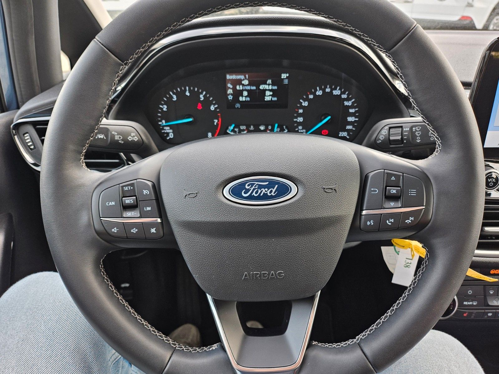 Fahrzeugabbildung Ford Fiesta Cool & Connect