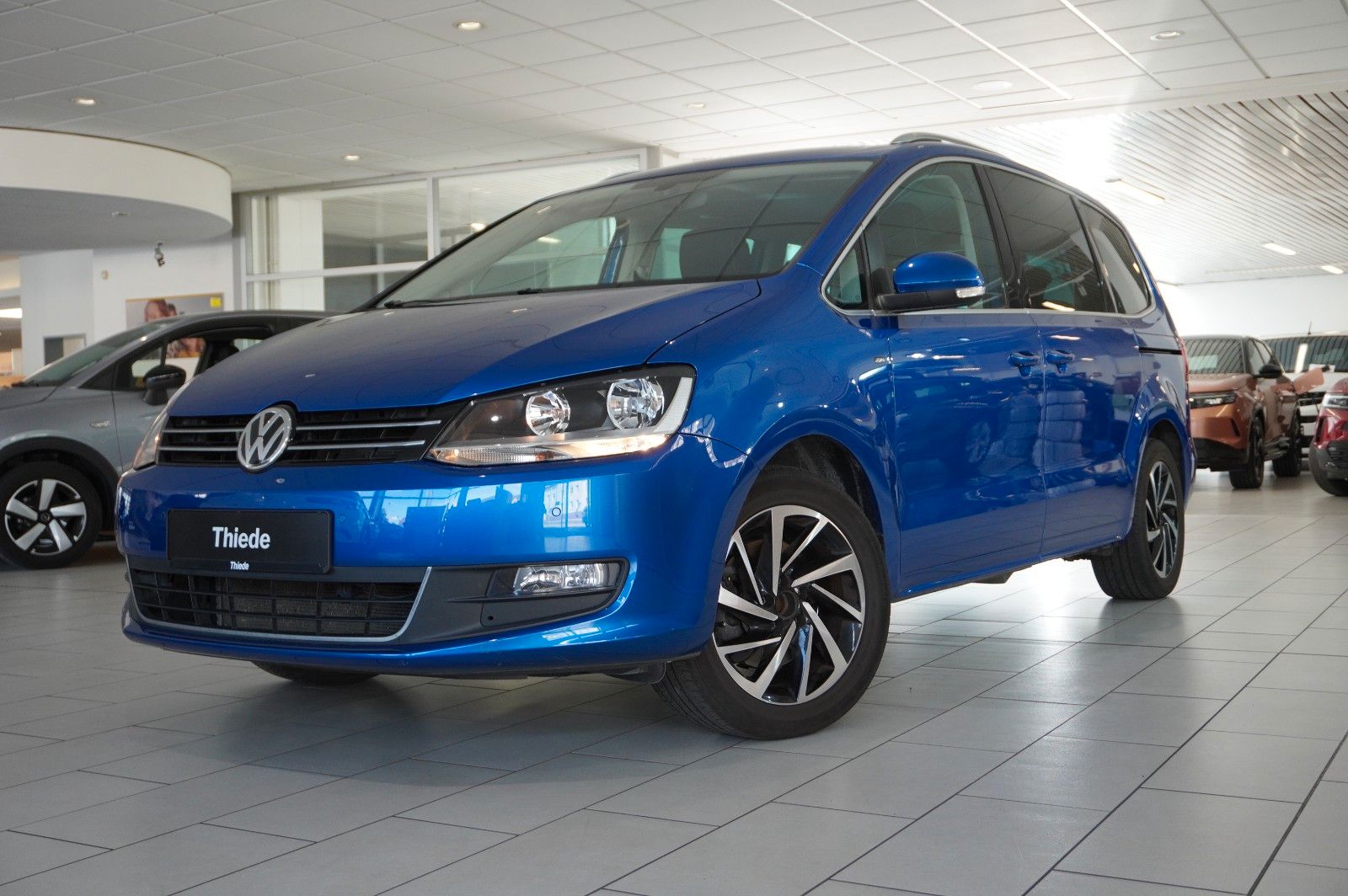 Fahrzeugabbildung Volkswagen Sharan 1.4 TSI JOIN NAVI/SHZ/SPORT/PDC/NEBEL/AHK