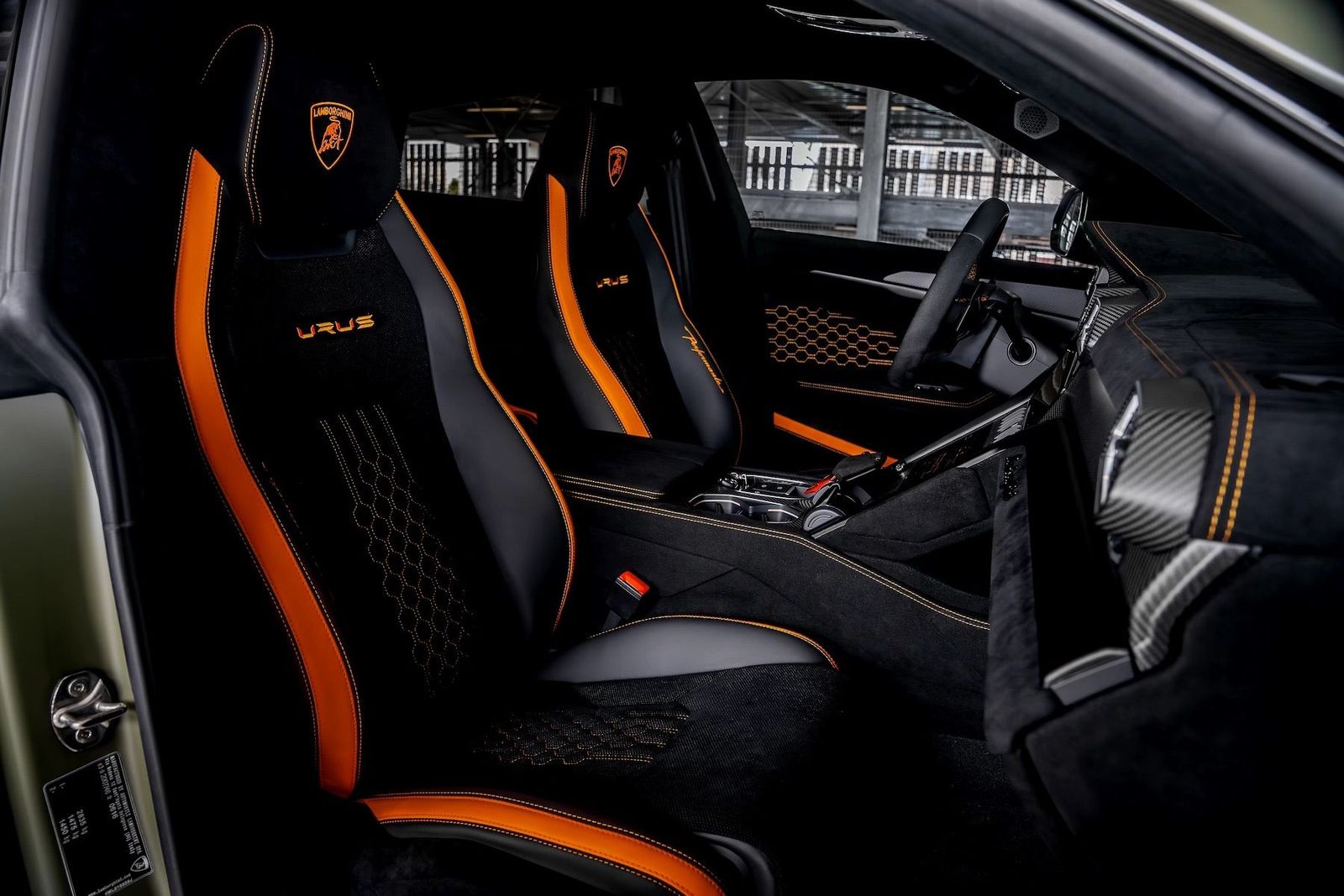 Fahrzeugabbildung Lamborghini Urus PERFORMANTE |ADAS+|B&O|CARBON|AKRAPOVIC|PPF
