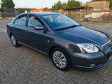 Toyota Avensis 1.8-l-VVT-i Sol Automatik sol - Toyota Avensis Gebrauchtwagen in Hamburg