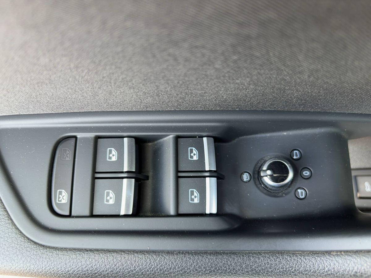 Audi A4 Avant 40 TFSI Advanced Navi AHZV Sitzhzg., миниатюра 13