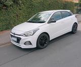Hyundai i20 1.2 Advantage unfallfrei EZ 9/... - Hyundai i20: Advantage