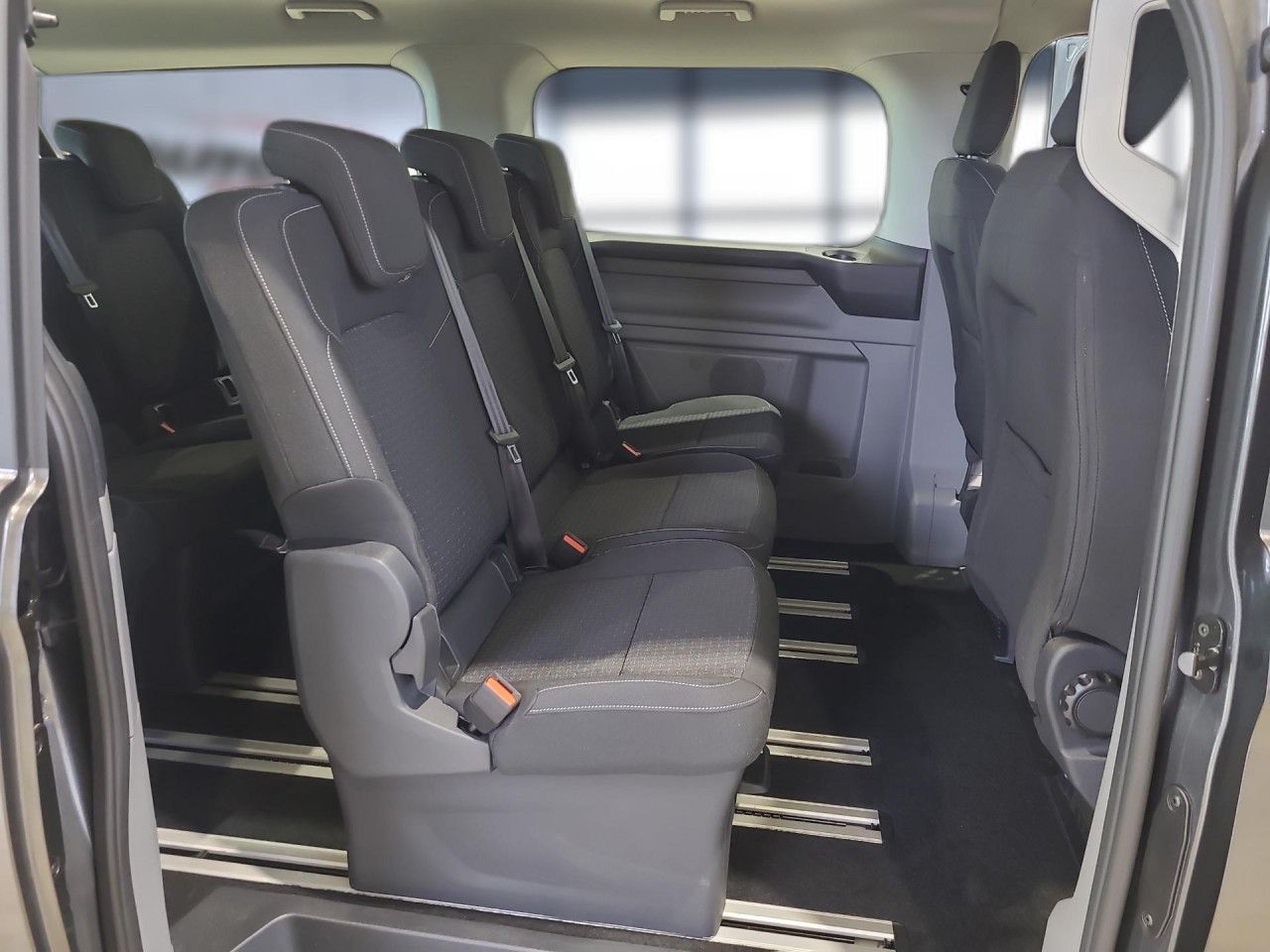 Ford Tourneo Custom - Bild 13