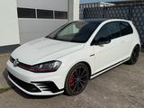 Volkswagen Golf VII Lim. GTI Clubsport BMT Schalensitze - Volkswagen: Club