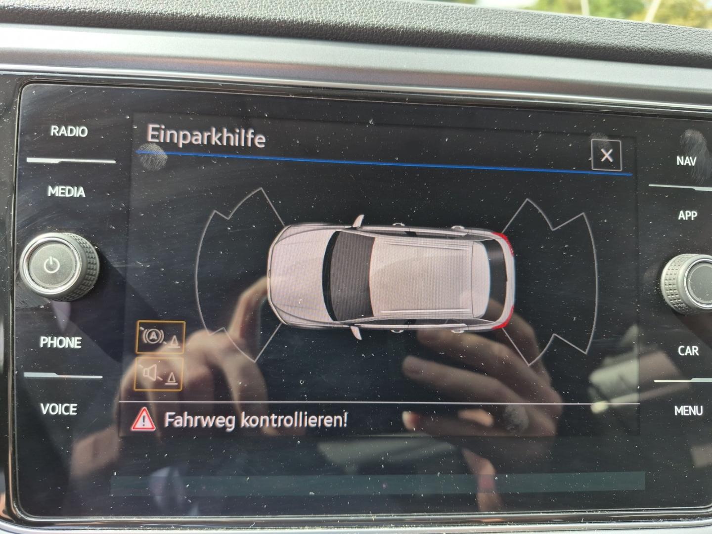 Volkswagen T-Roc Active Navi PDC CarPlay LM Sitzheizung, миниатюра 21
