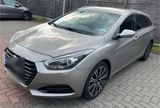 Hyundai I40 Premium - Hyundai i40 in Hamburg