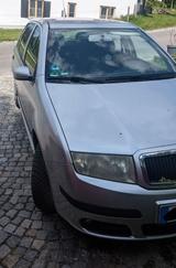 Skoda Fabia mit Benzin und Prins LPG Anlage - mit LPG-Antrieb: Kleinwagen, mit