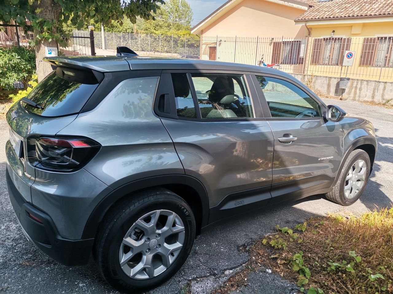 Other Jeep Avenger 1.2 Turbo 100 CV Altitude 24mesi di imagem 3