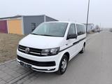 Volkswagen T6 Multivan KAMERA*GARANTIE*NAVI*AHK UVM - weiße Volkswagen T6 Multivan