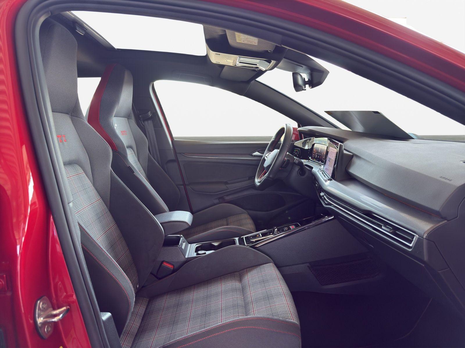 Volkswagen Golf VIII 2.0 TSI DSG GTI*LED*PANO*KAMERA*PDC*SH, миниатюра 5