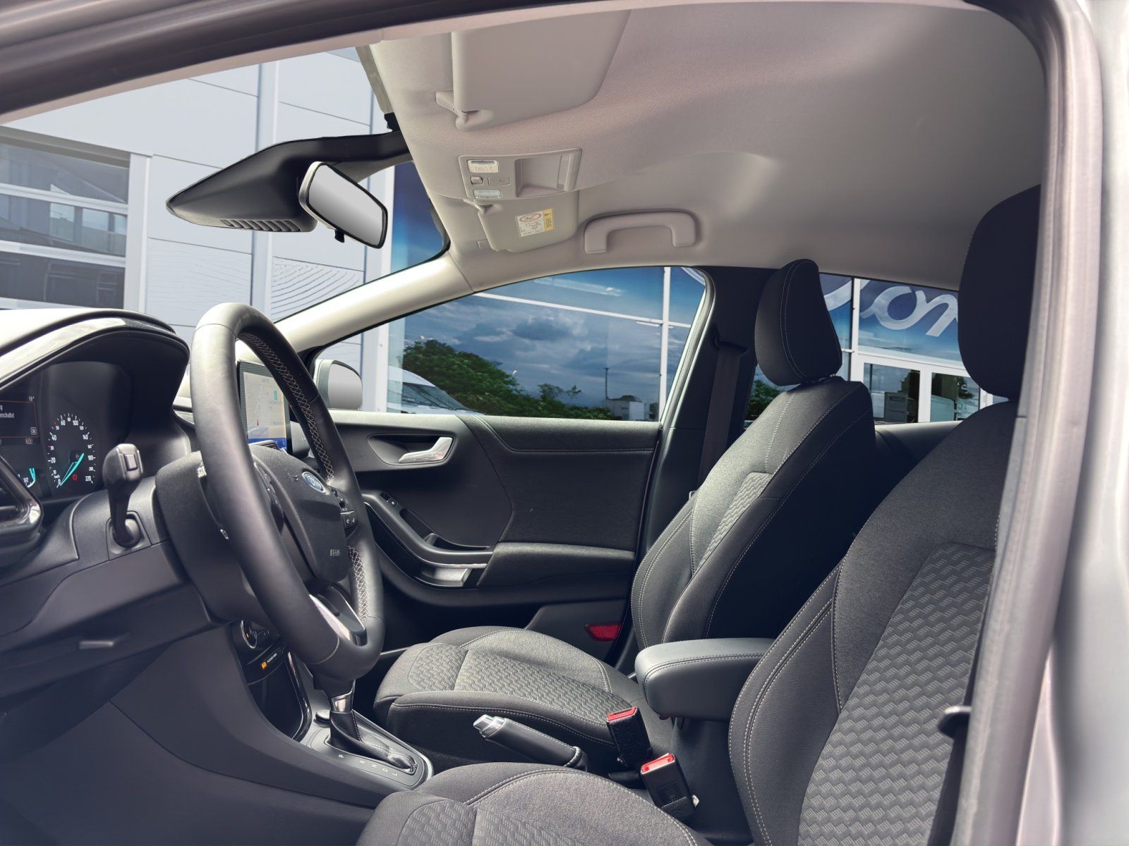 Fahrzeugabbildung Ford Puma    1.0l Titanium Design #RFK #WinterpaketPa