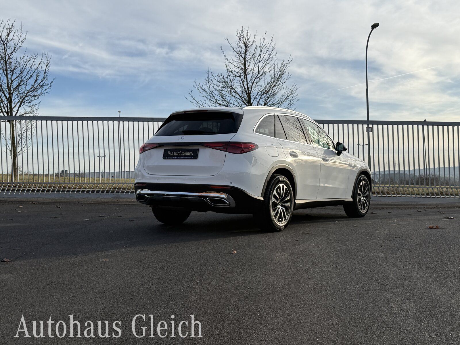 Fahrzeugabbildung Mercedes-Benz GLC 220 d Avantgarde 4Matic Navi/Pano.-Dach/Klim