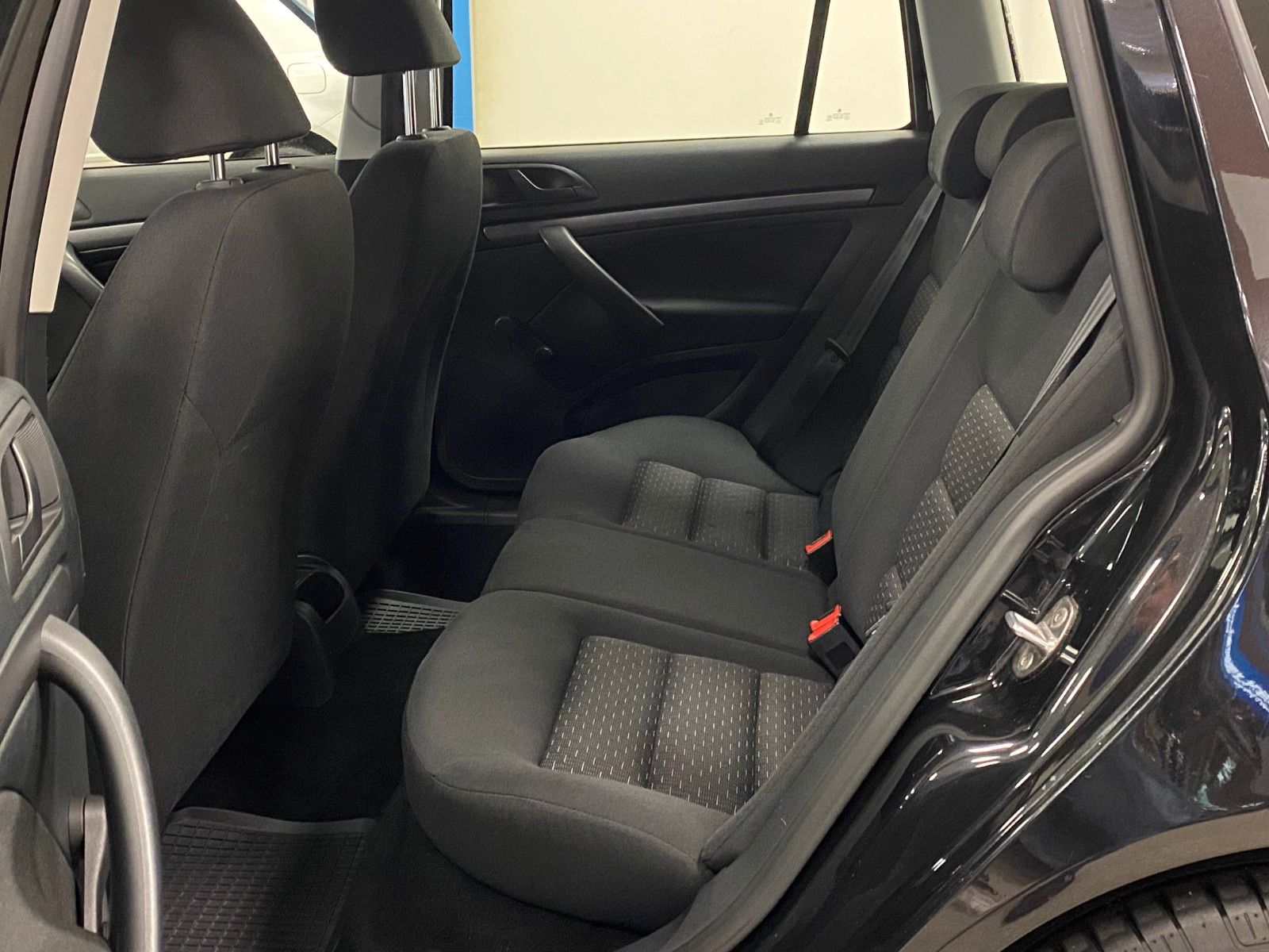 Fahrzeugabbildung SKODA Octavia 1.4 TSI Classic Combi+Klimaanlage+CD++++