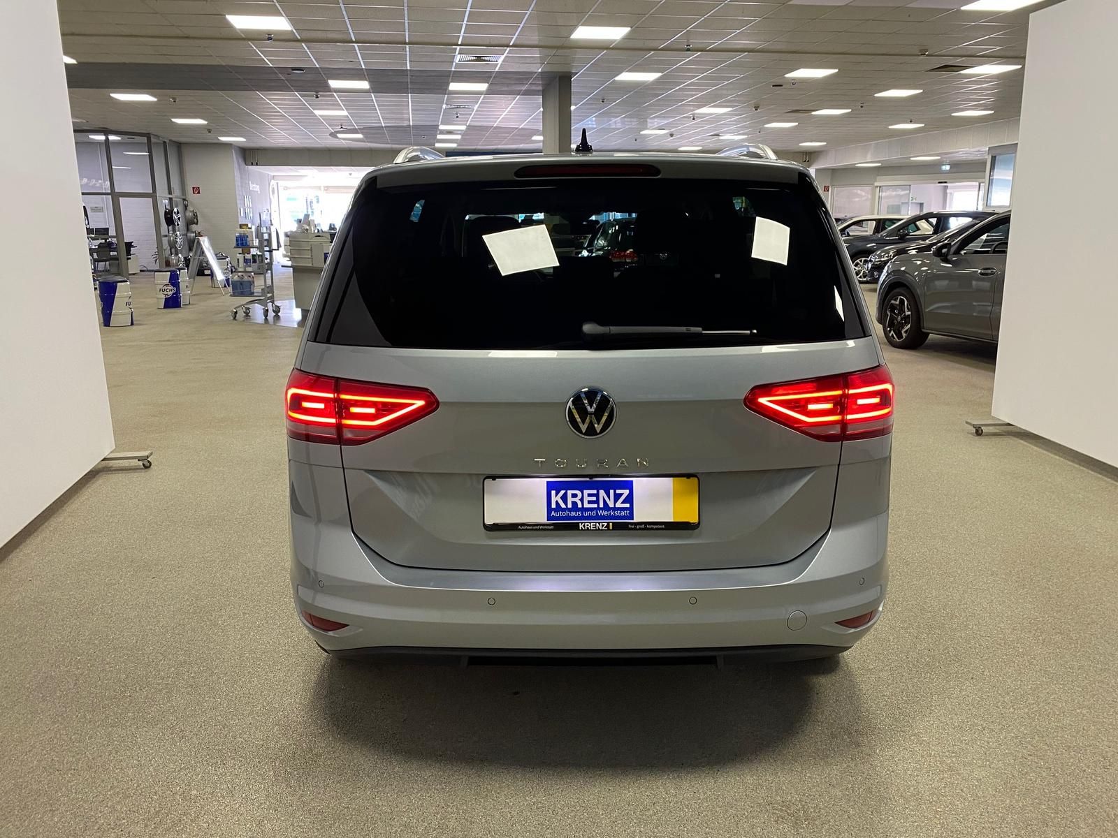 Fahrzeugabbildung Volkswagen Touran 1.5 TSI Comfortline+IQLIGHT+ACC+AHK+TOTWI