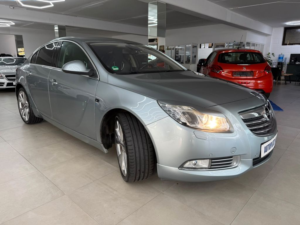 Opel Insignia - Bild 2