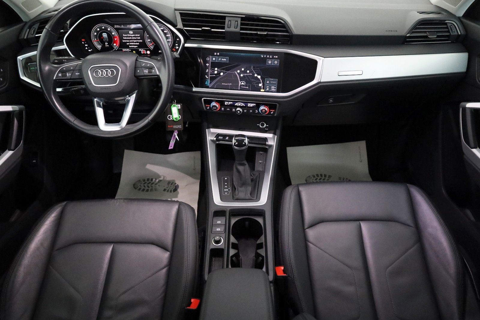 Fahrzeugabbildung Audi Q3 Sportback 35 TFSI S line,Leder,Navi,Kamera,SH