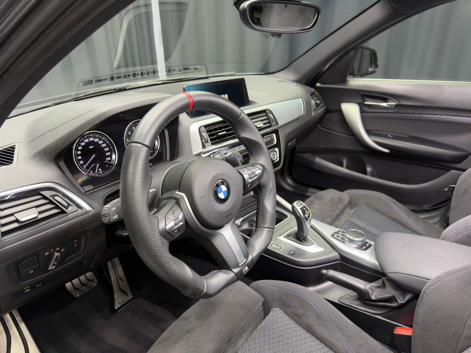 Fahrzeugabbildung BMW M140i xDrive Special Edition |LED|DEUTSCHES FZG