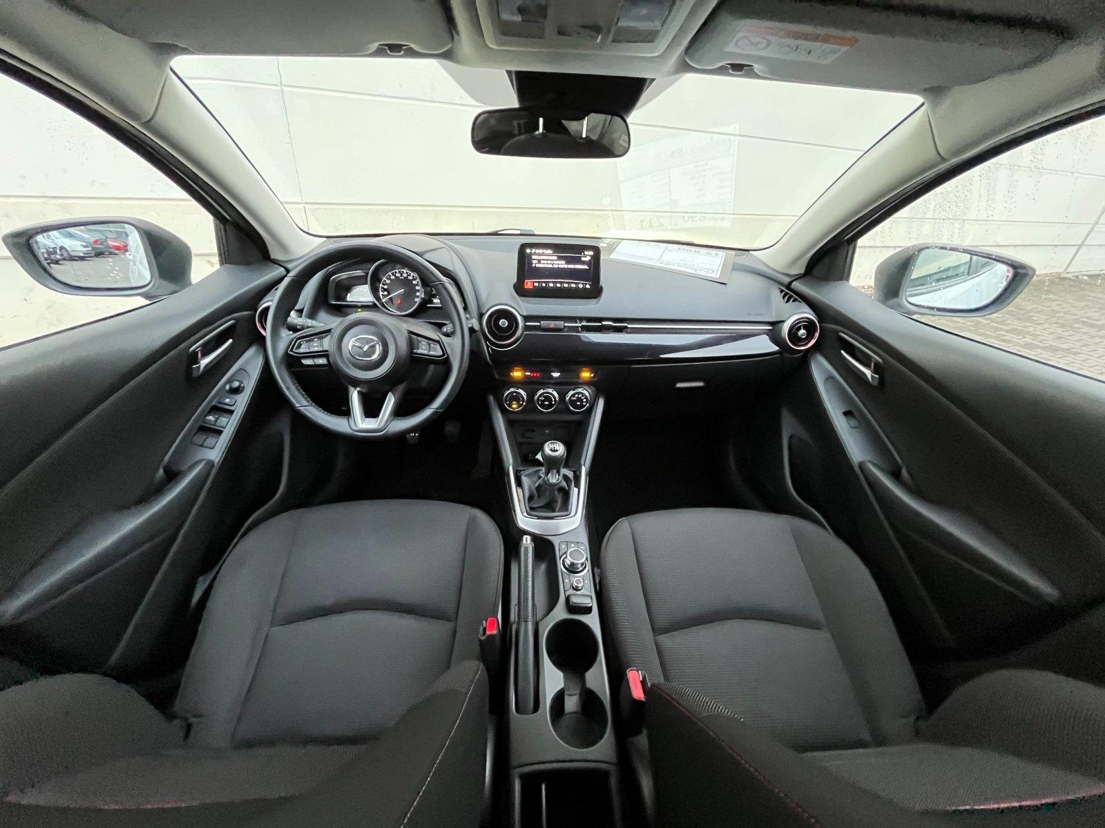 Mazda 2 1.5i HOMURA 90 | LED | PDC |