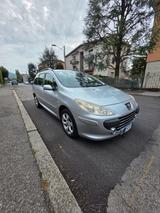 Peugeot 307 1.6 HDI 2008 STATION WAGON - Peugeot 307 mit Diesel-Antrieb: Kombi