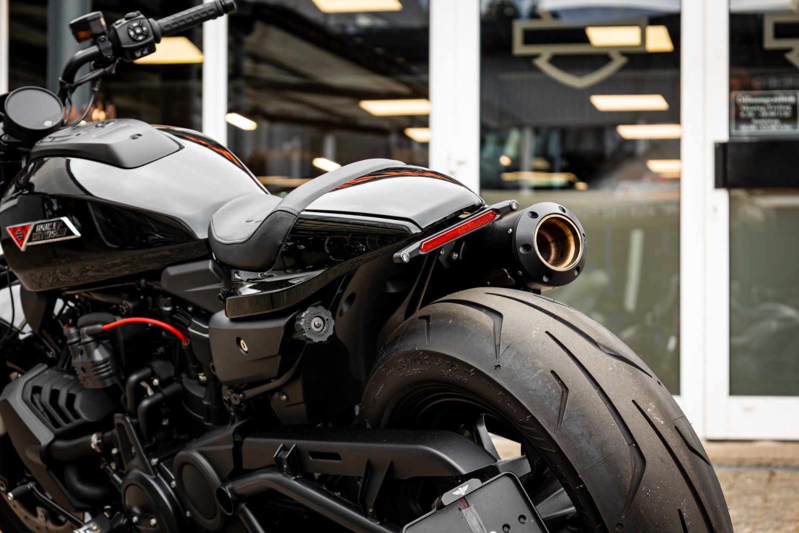 Fahrzeugabbildung Harley-Davidson SPORTSTER S RH1250S - JEKILL&HYDE -