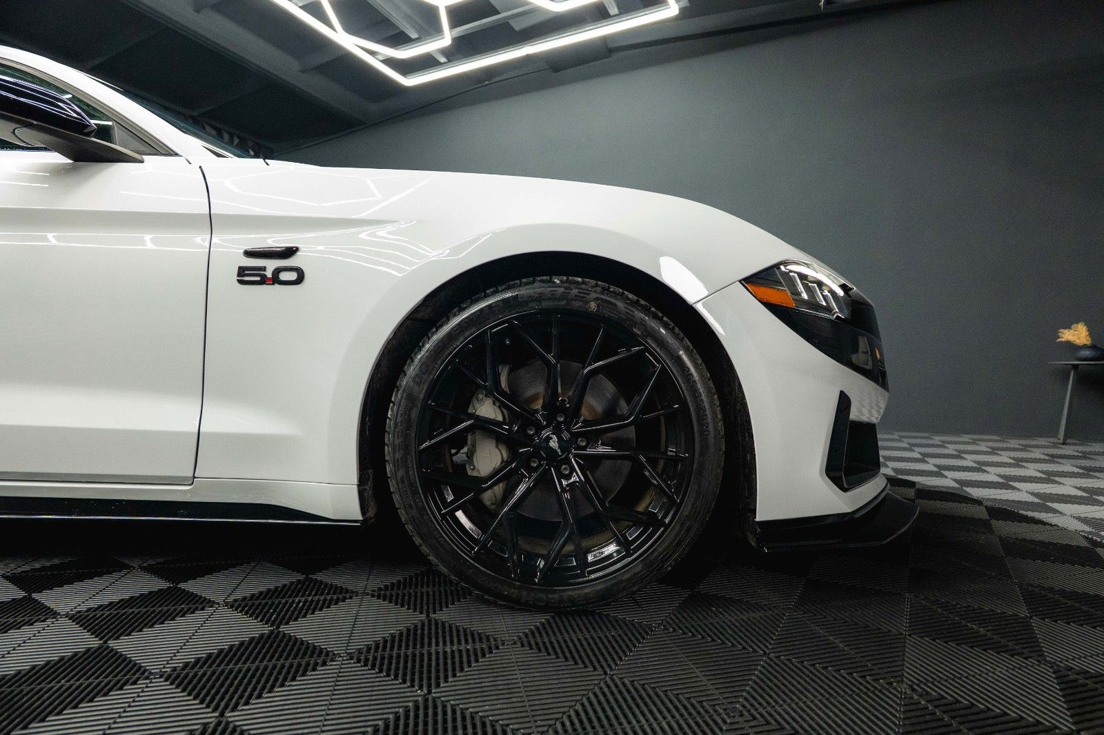 Fahrzeugabbildung Ford Mustang Shelby GT 500 5.0 V8 Modell 2024 *6Gang*