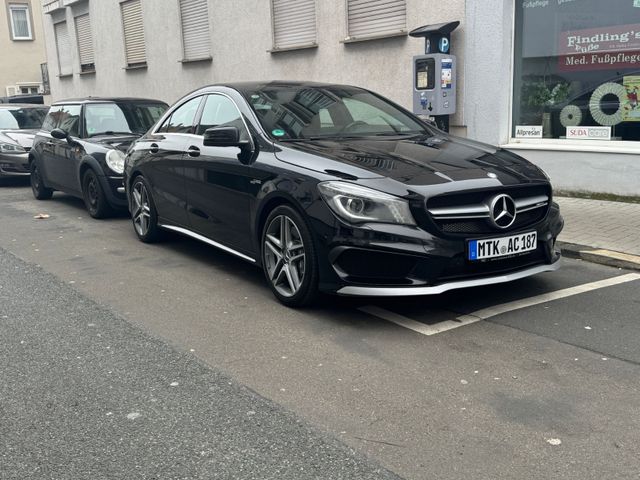MERCEDES-BENZ CLA 45 AMG Mercedes-AMG CLA 45 4MATIC DCT Me...