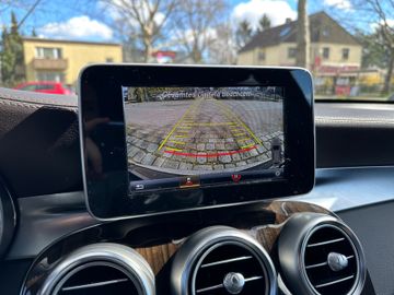 Fahrzeugabbildung Mercedes-Benz GLC 250d 4Matic Exclusive*Distronic*Panorama*