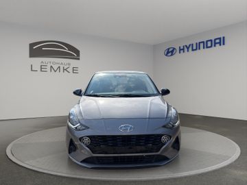 Hyundai i10 1.2 INTRO -NAVI-PDC-KAMERA-SITZHZG.+WR