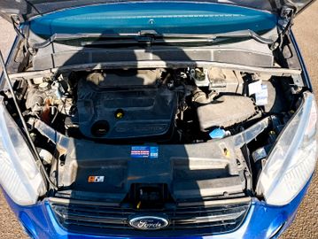 Ford S-Max - 12