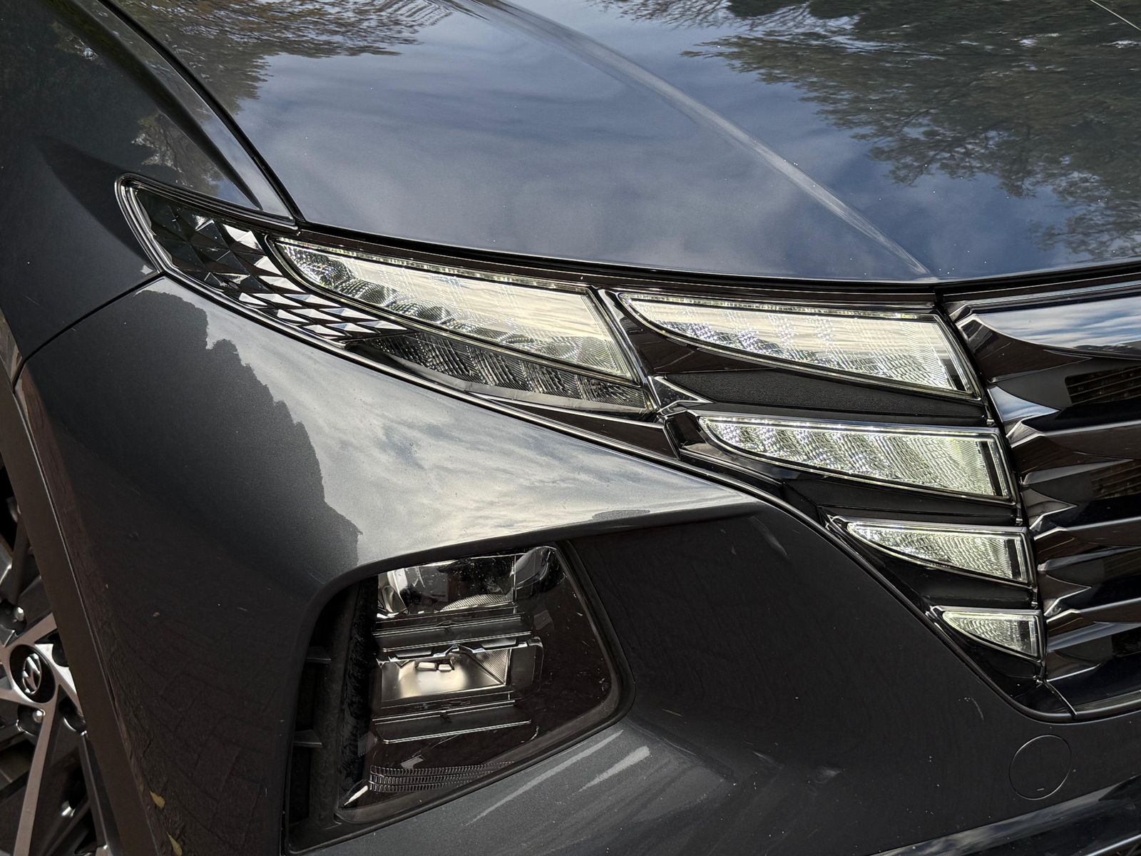 Fahrzeugabbildung Hyundai Tucson 1.6 T-GDI DCT 2WD LED+SHZ+KAM+CARPLAY+DAB