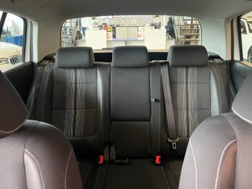 Volkswagen Golf Plus VI Match *TEILLEDER*NAVI*SZHZ*PDC*