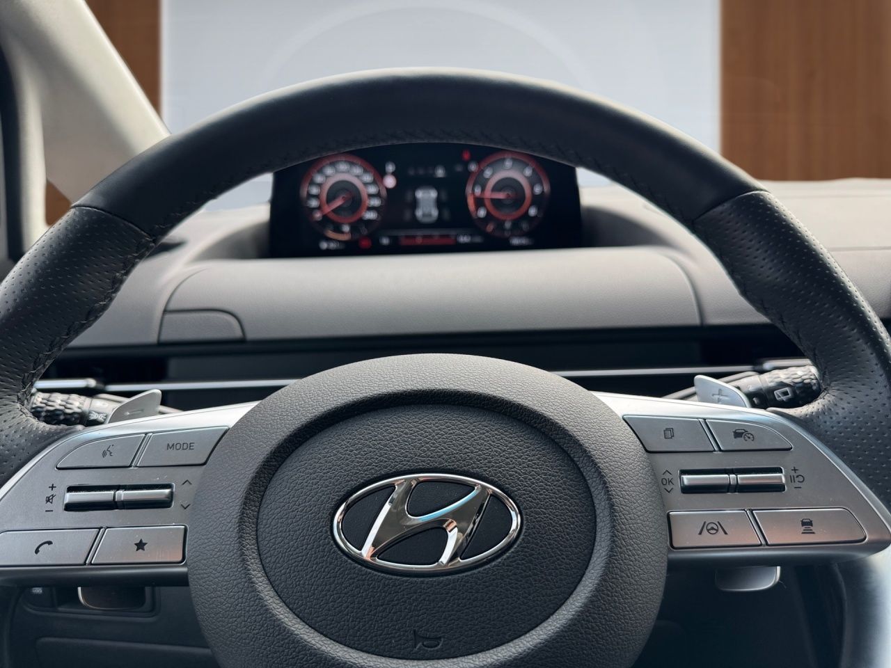 Fahrzeugabbildung Hyundai STARIA SIGNATURE SHZ*LHZ*PANO*BOSE*